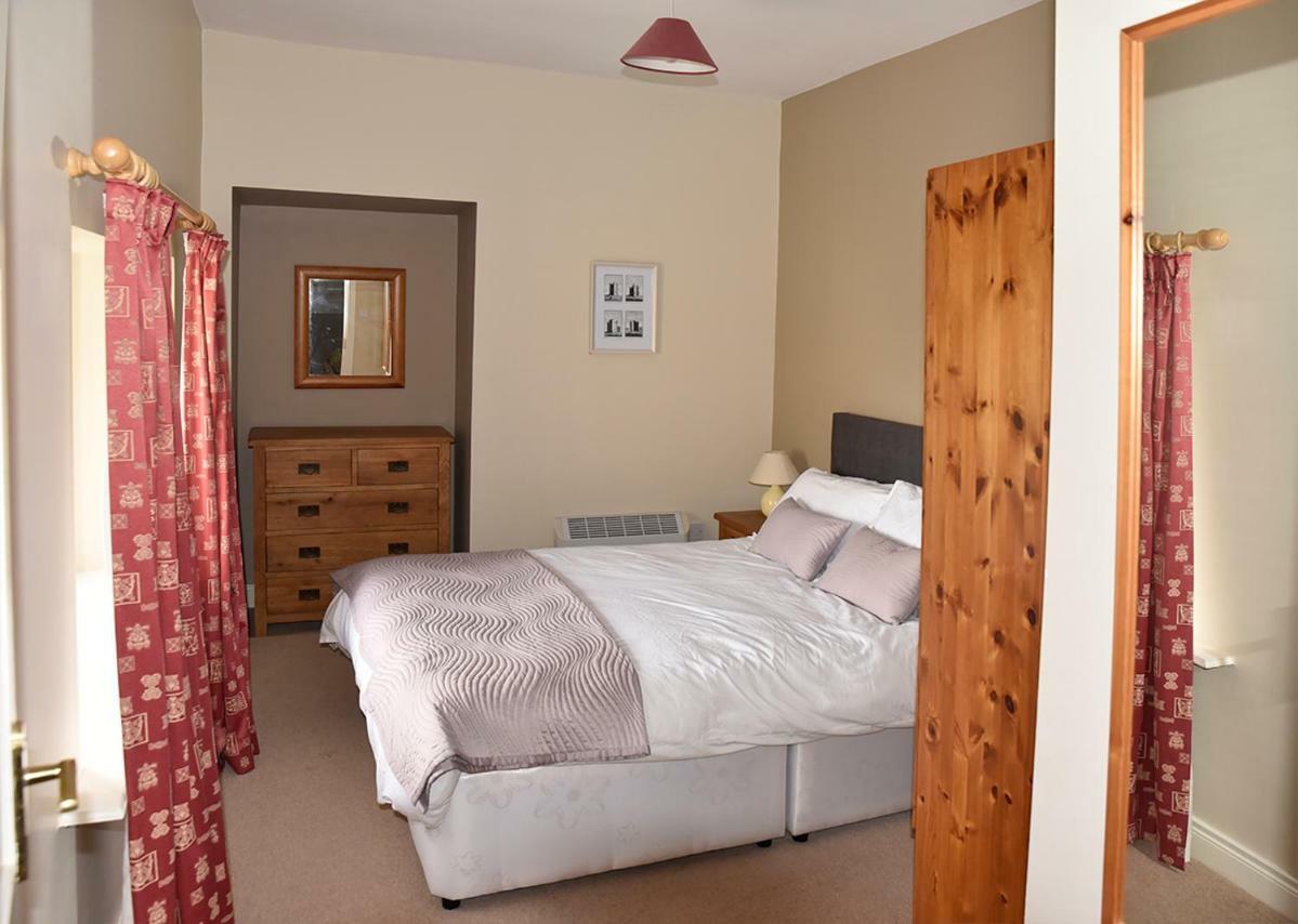Townley Hall Apartments Slane Exterior foto
